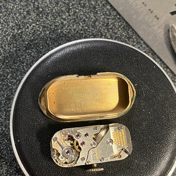 Vintage Gruen Curvex 17 Jewel 1941 Art Deco Ladies Watch 14K Gold Filled - Picture 10 of 11